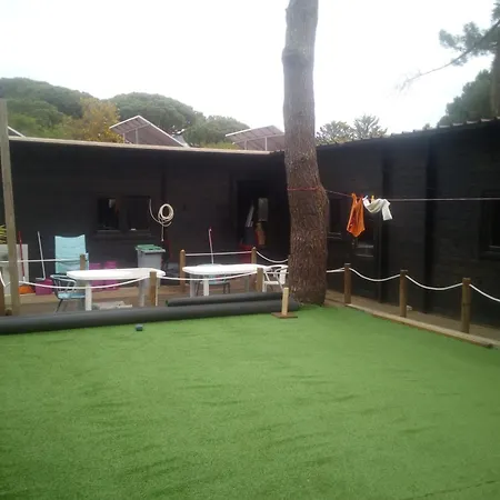 Surf Camp Ecologico Hytte Costa de Caparica