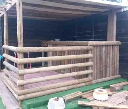 Alojamento de Turismo Selvagem Surf Camp Ecológico