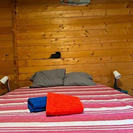 Surf Camp Ecologico Lodge *